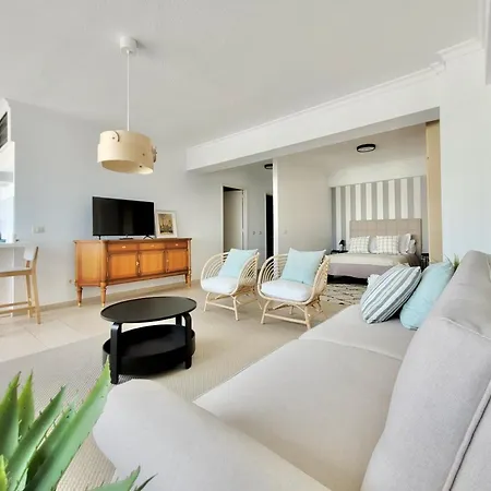 Coco Y Palma * Puerto de la Cruz (Tenerife)